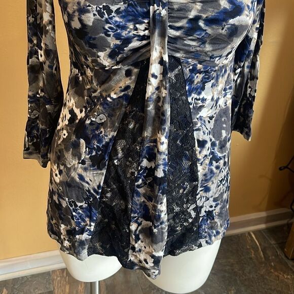 NWT Alfani Women's Blue Gray Polyester V-Neck Long Sleeve Top Blouse Large - Picture 3 of 10